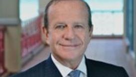 Anthy Travers preside.jpg