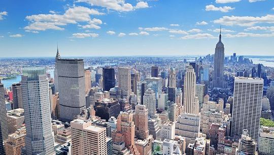 New York midtown shutterstock_105789410.jpg