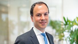Martin Fox Headshot.jpg