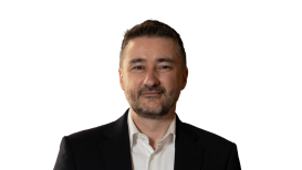 Lee Foulger preside