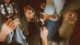 Networking-Drinksunsplash.jpg