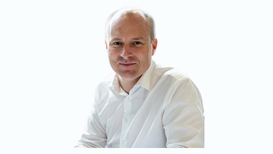 Hugh Cutler preside