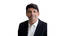 Alan Ross preside